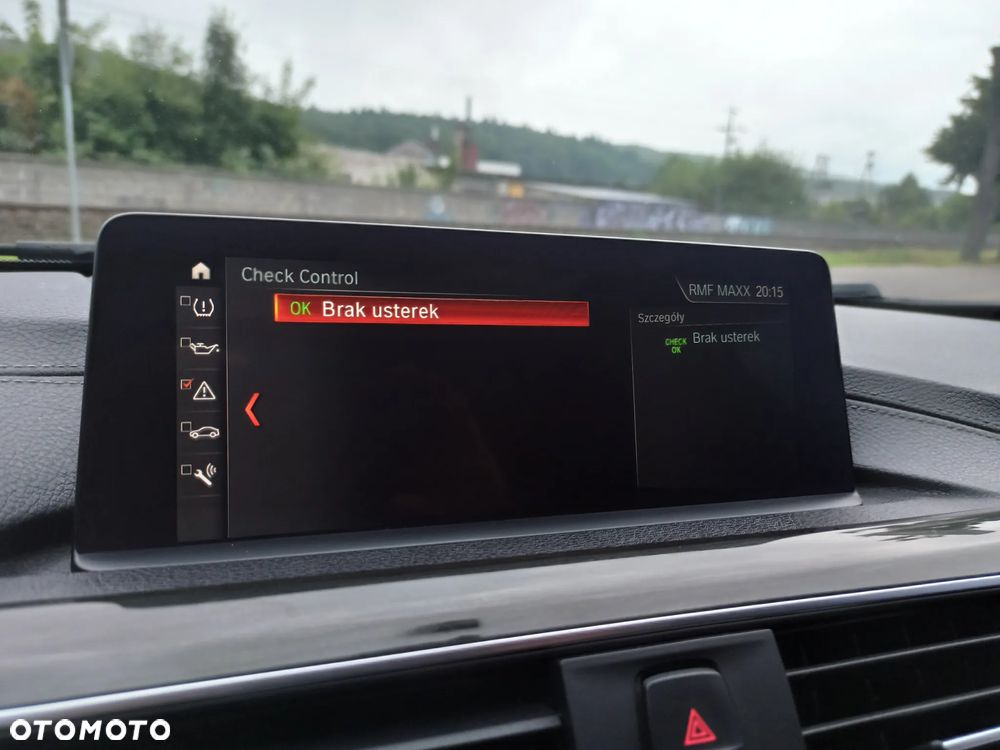 BMW Seria 3 330e iPerformance Sport Line - 14