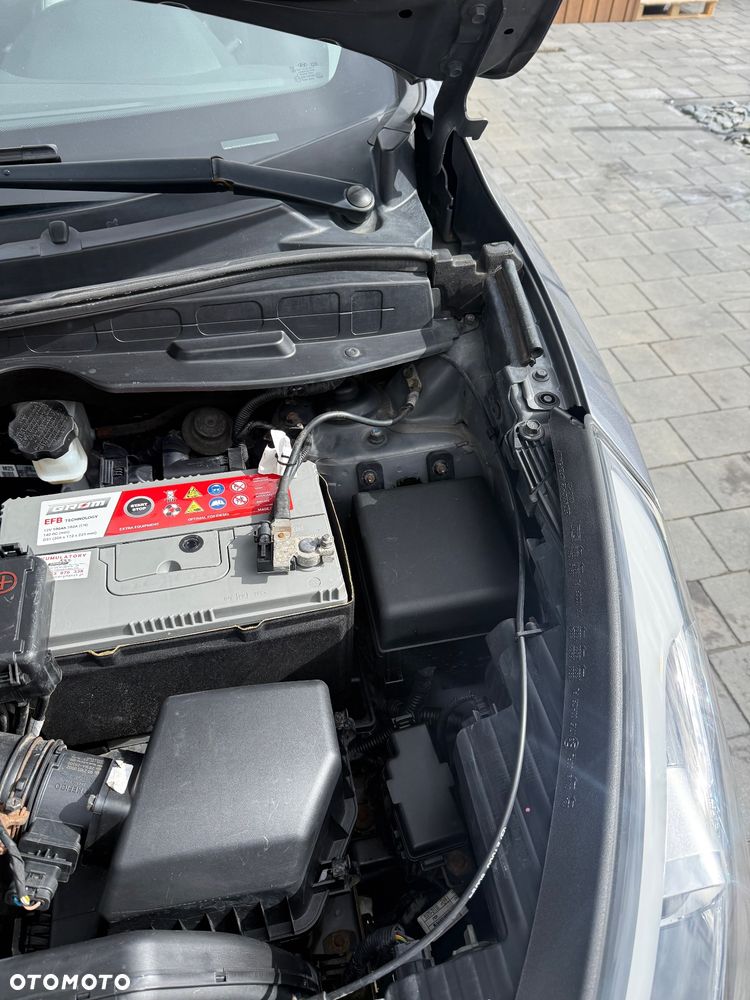 Hyundai ix35 1.7 CRDi Comfort 2WD - 21