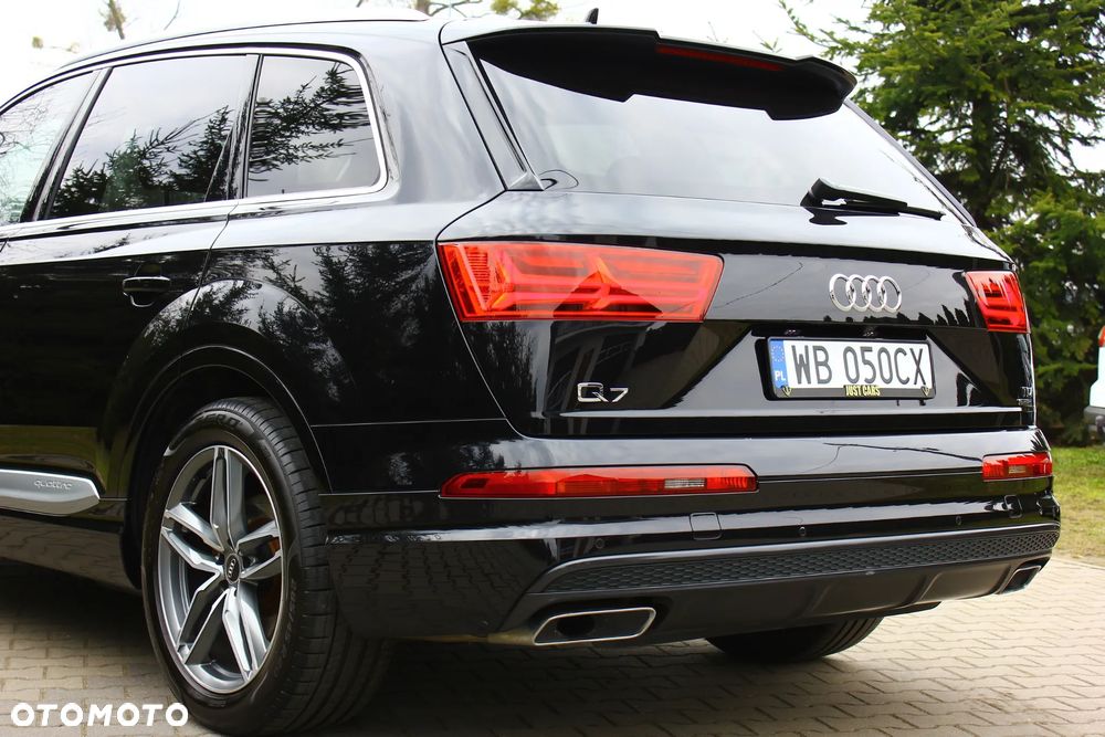 Audi Q7 - 8
