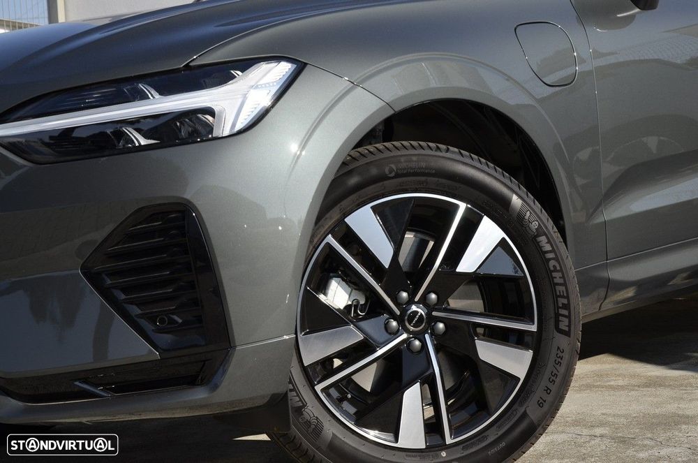 Volvo XC 60 2.0 T6 PHEV Plus Dark - 5