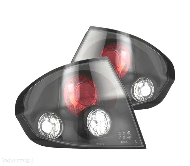 FAROLINS TRASEIROS HYUNDAI GETZ 02-05 PRETO - 1