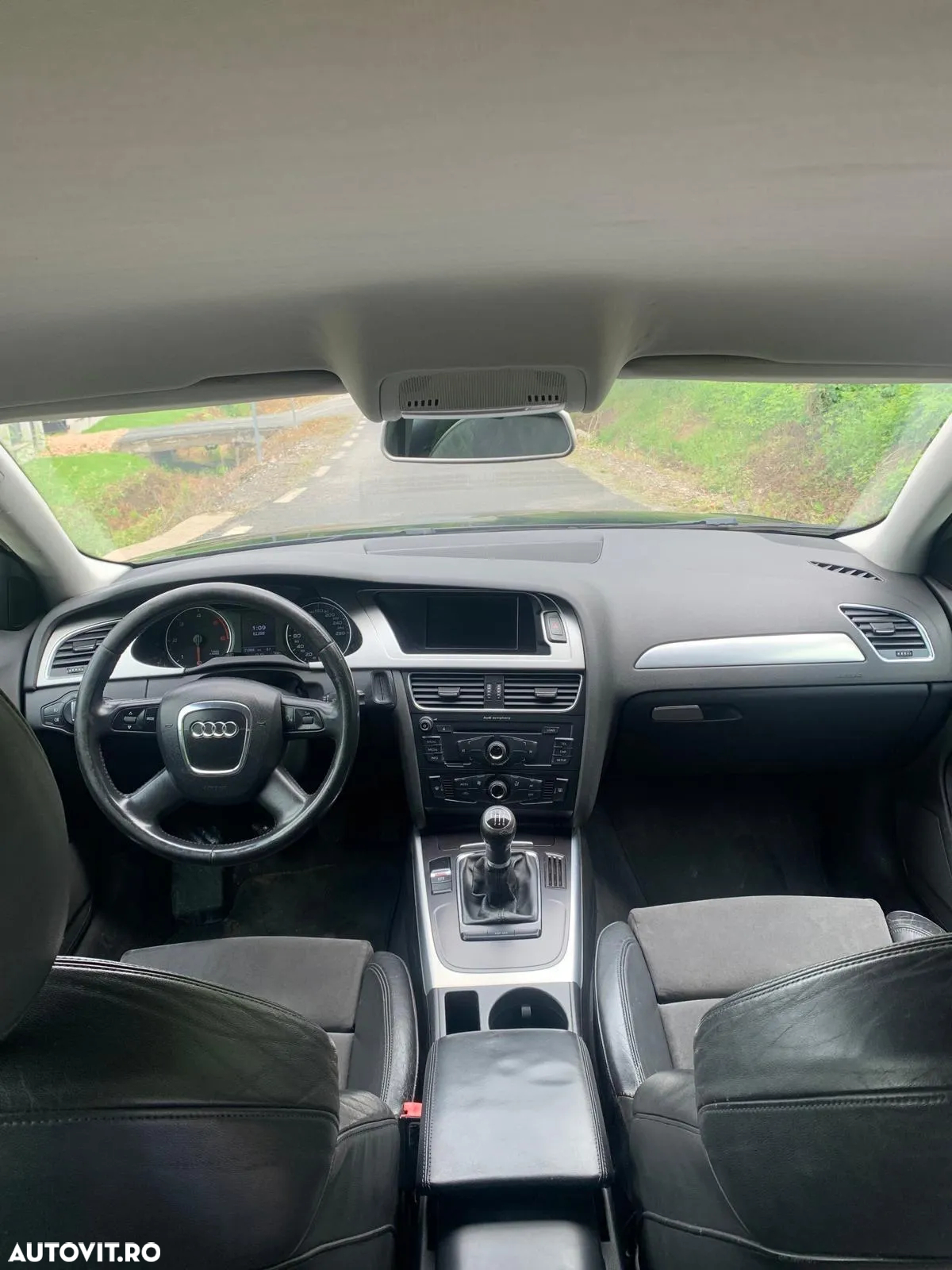 Audi A4 Avant 2.0 TDI - 8