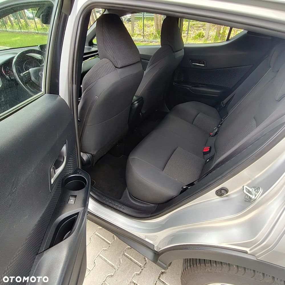 Toyota C-HR 1.2 T Premium - 10