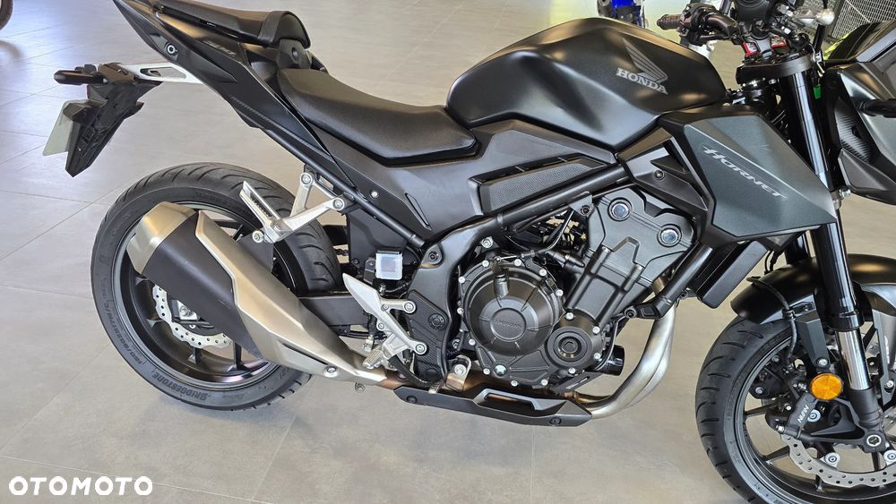 Honda Hornet - 22