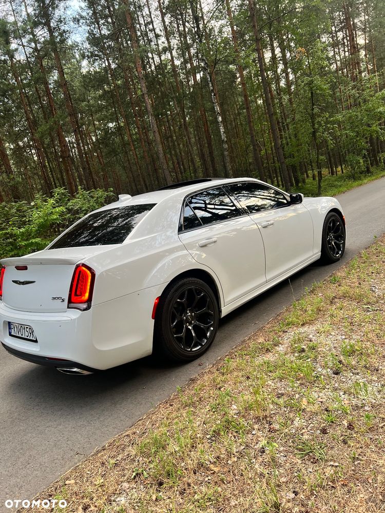 Chrysler 300s - 5