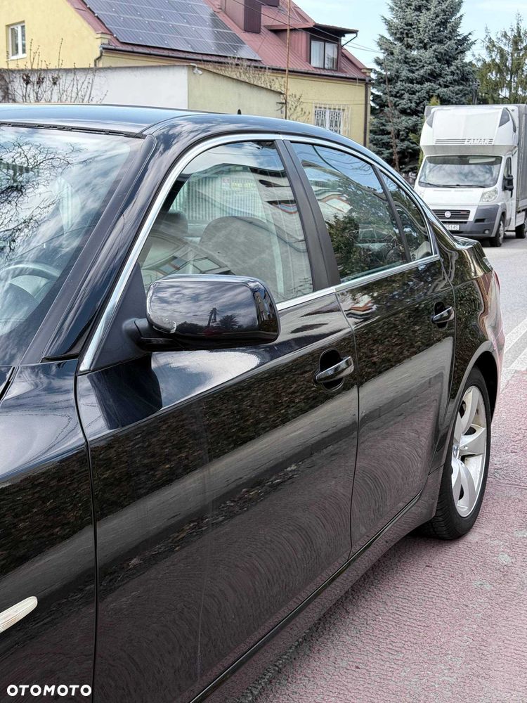 BMW E60 2007 photo 4
