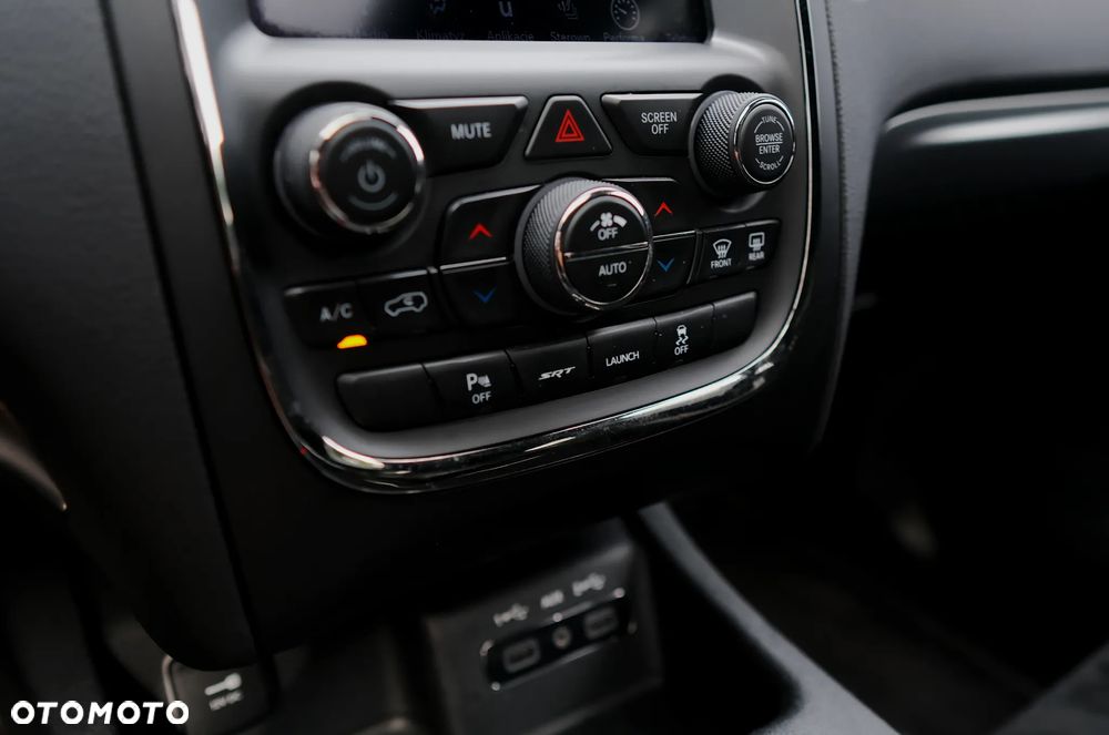 Dodge Durango 6.4 SRT - 31