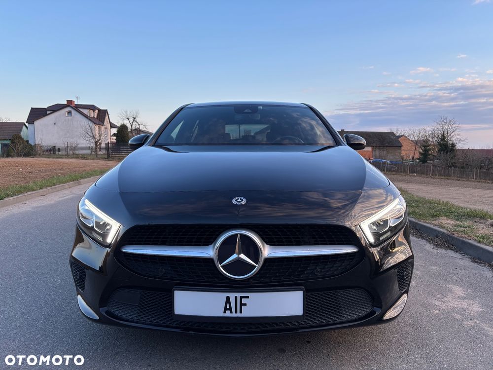 Mercedes-Benz Klasa A 180 7G-DCT Progressive - 10