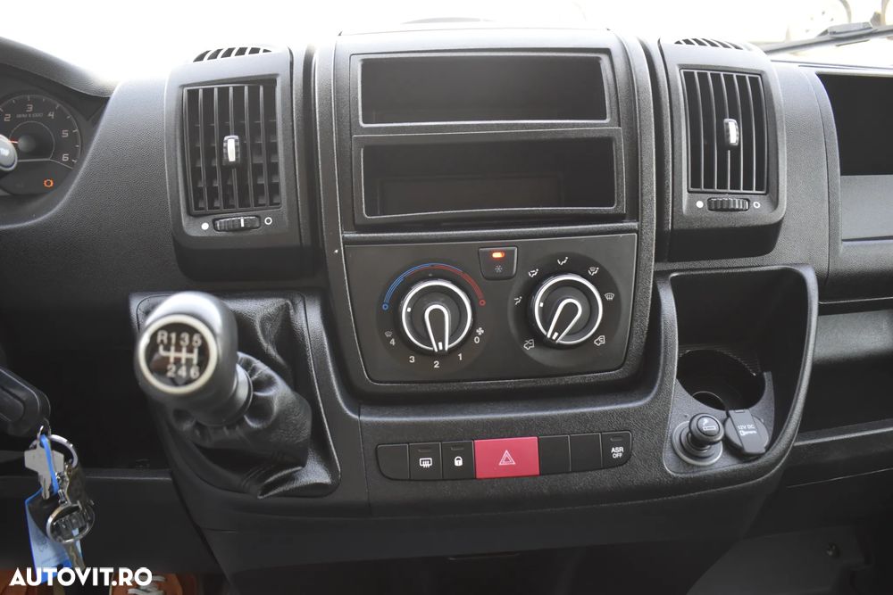 Fiat Ducato 130 Multijet L4 Box + Lift - 26