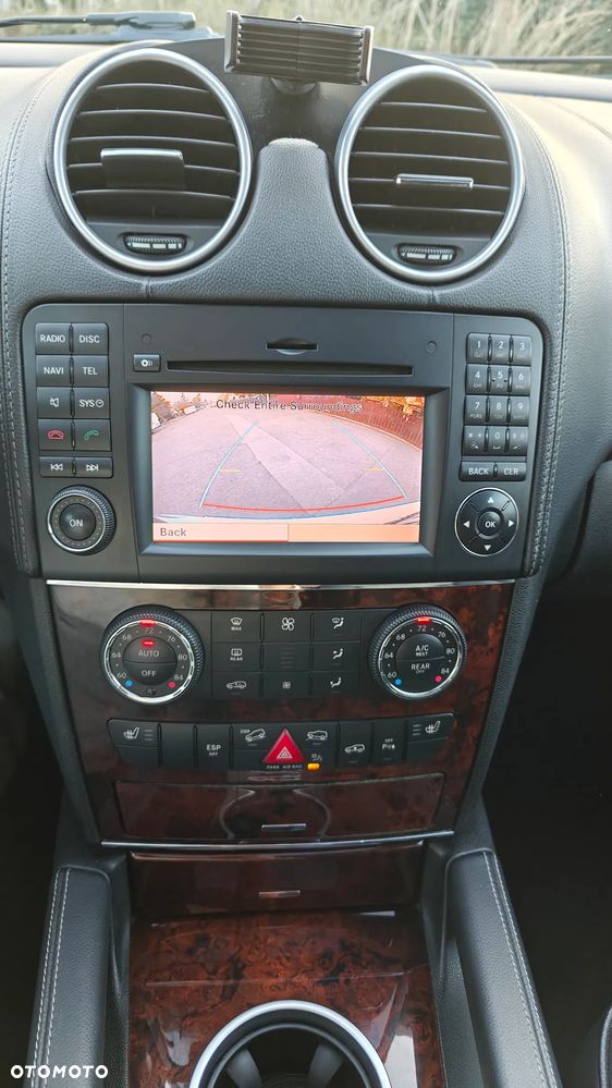 Mercedes-Benz GL 450 4Matic 7G-TRONIC - 17