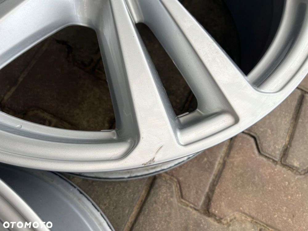 KOMPLET FELG FELGI ALU AUDI Q7 4M0 20 5X112 ET28 ORYGINALNE TPMS CZUJNIKI - 10