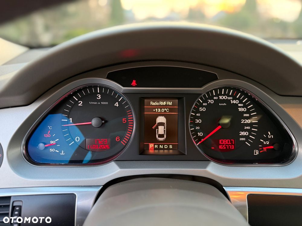 Audi A6 Avant - 14