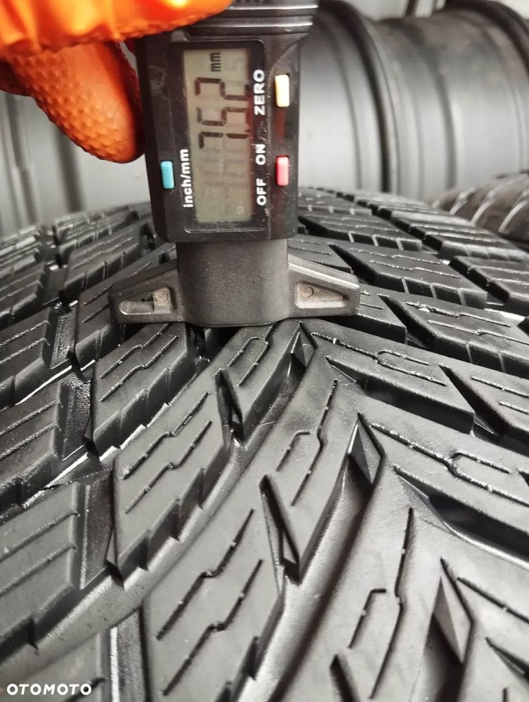Nokian Tyres Seasonproof 1 225 60 17 103 V (3PMSF) XL 2szt - 4