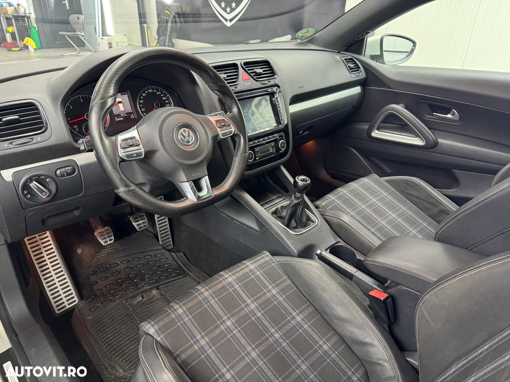 Volkswagen Scirocco - 18
