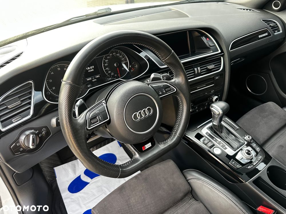 Audi A4 Limousine - 22
