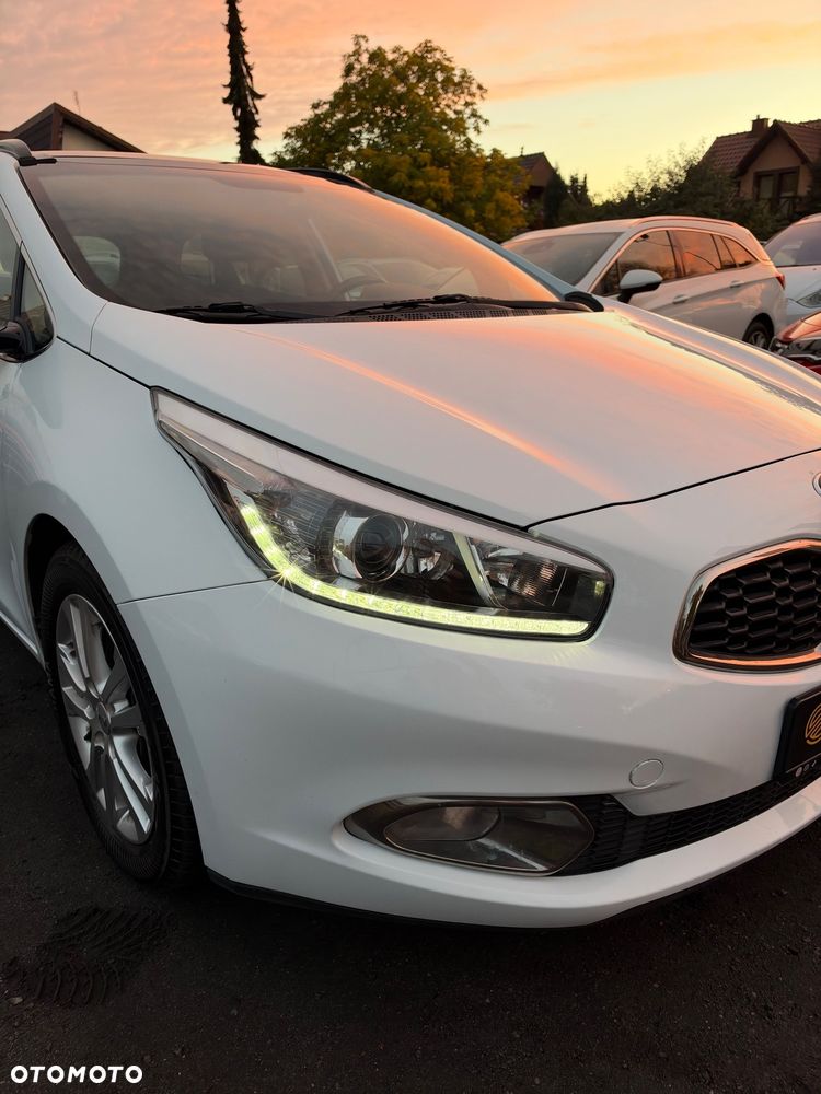 Kia Ceed 1.6 GDI Business Line - 9