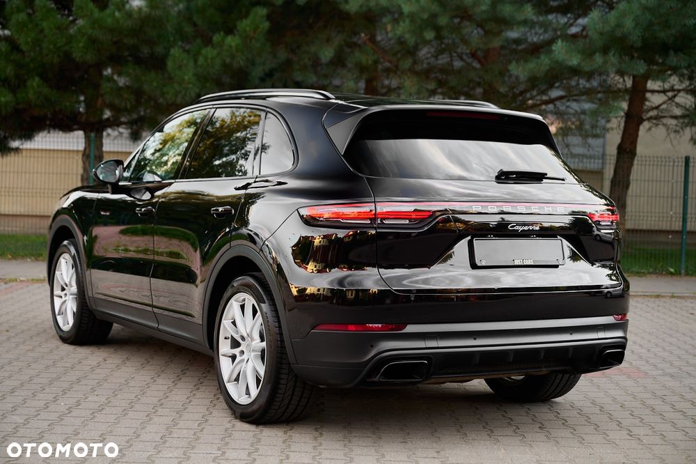 Porsche Cayenne - 9