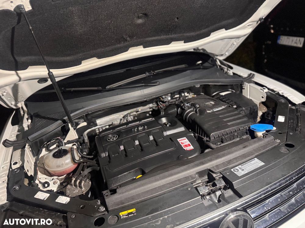 Volkswagen Tiguan 2.0 TDI 4Mot DSG Comfortline - 23