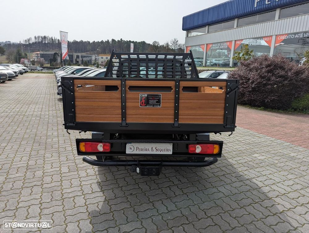 Mitsubishi L200 2.4 DI-D Club Invite 4WD - 8