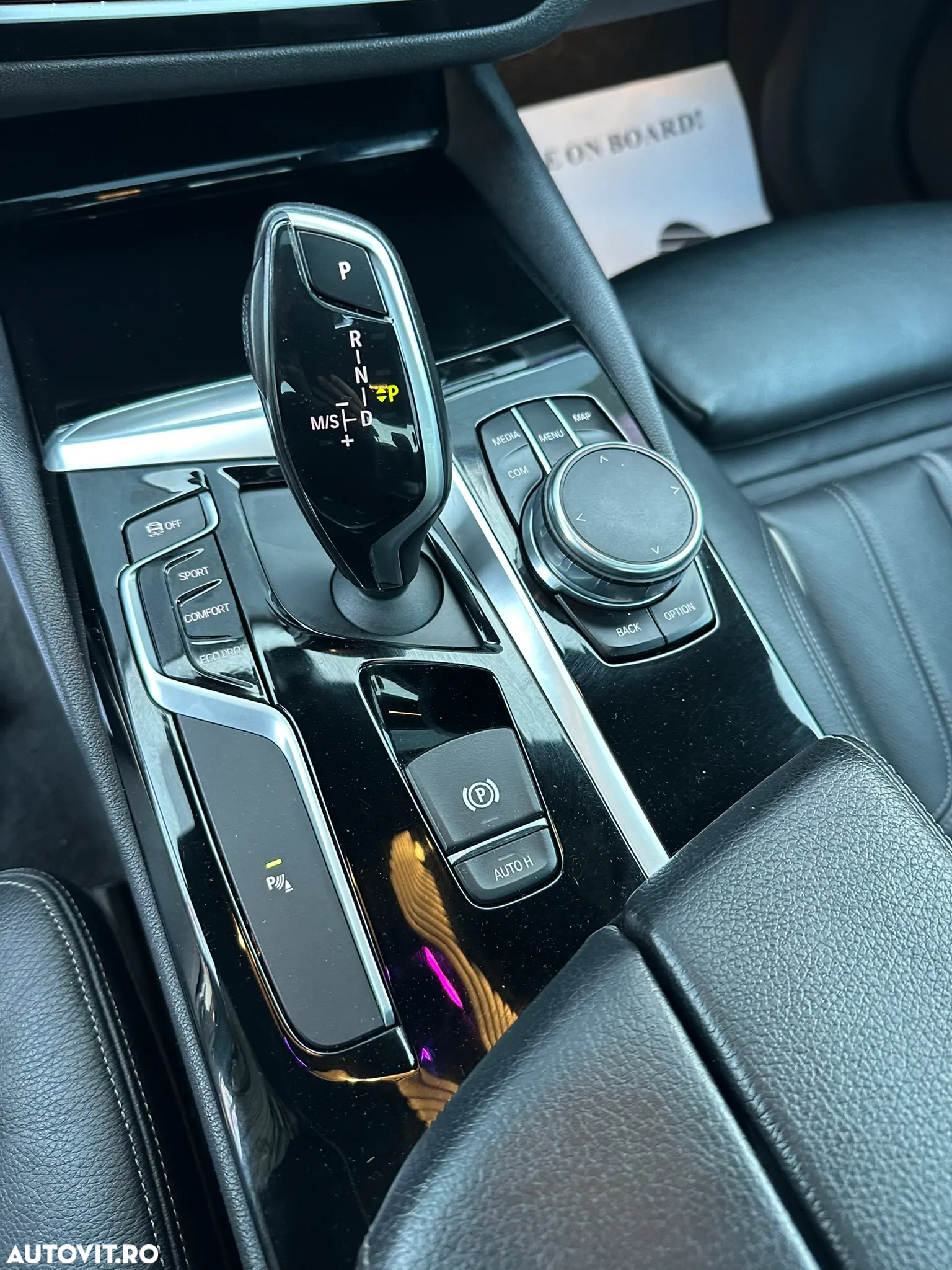 BMW Seria 5 520d xDrive Aut. Sport Line - 24
