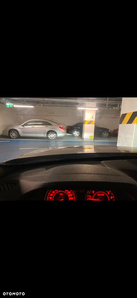 Chrysler Sebring - 6