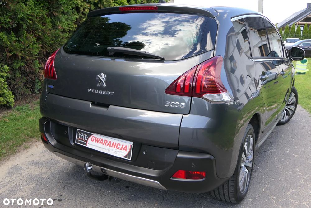 Peugeot 3008 HDi FAP 150 Platinum - 8
