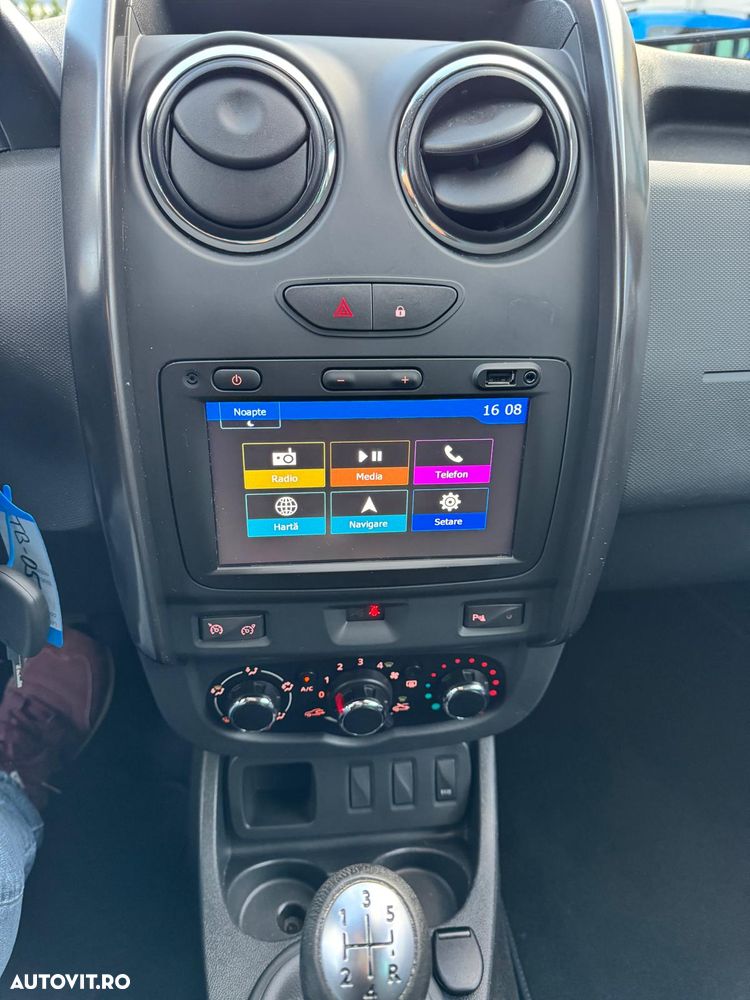 Dacia Duster 1.6 16V 105 4x2 Prestige - 14