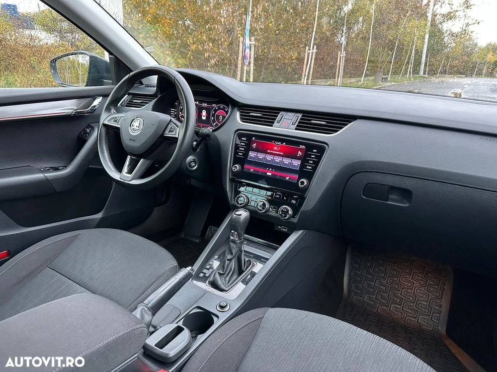 Skoda Octavia - 5