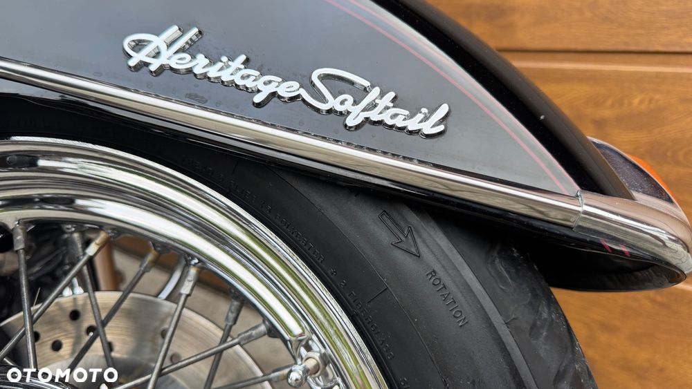 Harley-Davidson Softail Heritage Classic - 17