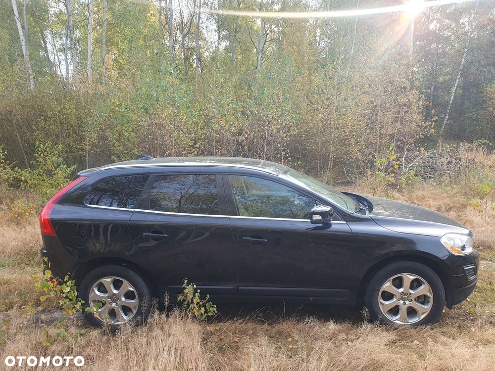 Volvo XC 60 - 4