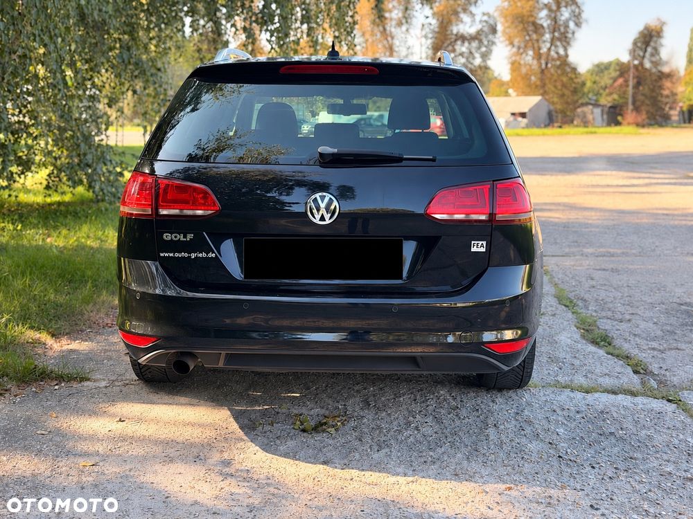 Volkswagen Golf 1.6 TDI BMT Comfortline - 8