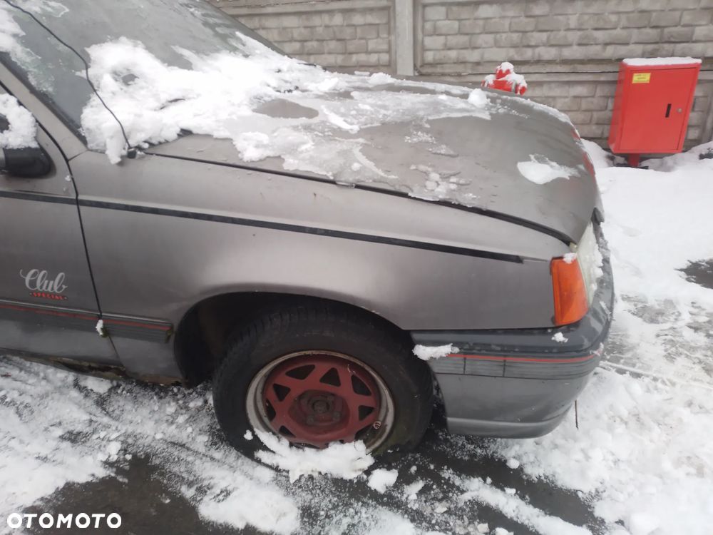 OPEL KADETT E LIFT 89-91    FELGI STALOWE KOMPLET - 4