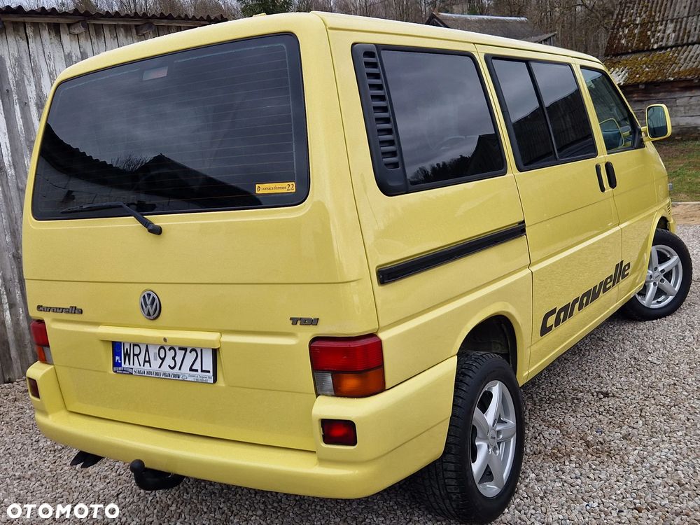 Volkswagen Caravelle - 6