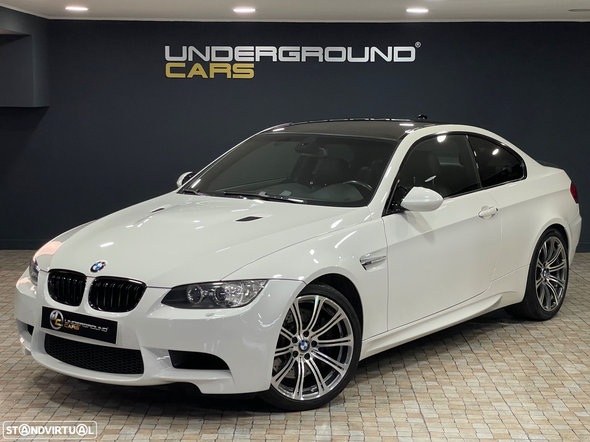 BMW M3 Auto - 1