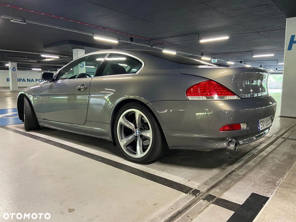 BMW Seria 6 630 i - 12