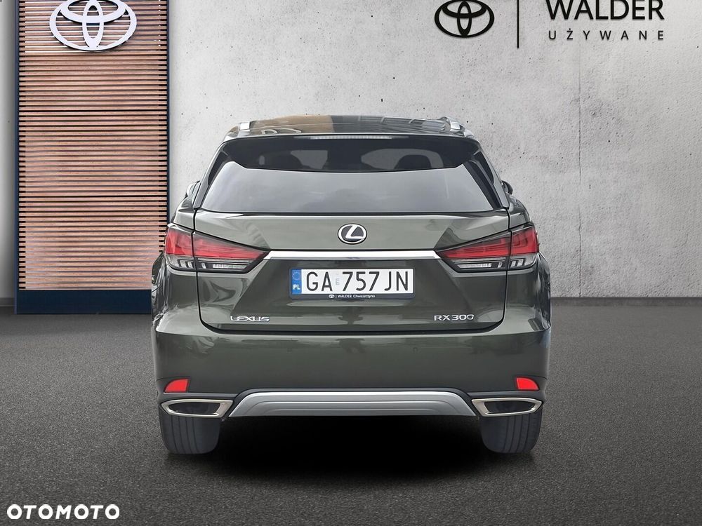 Lexus RX - 4