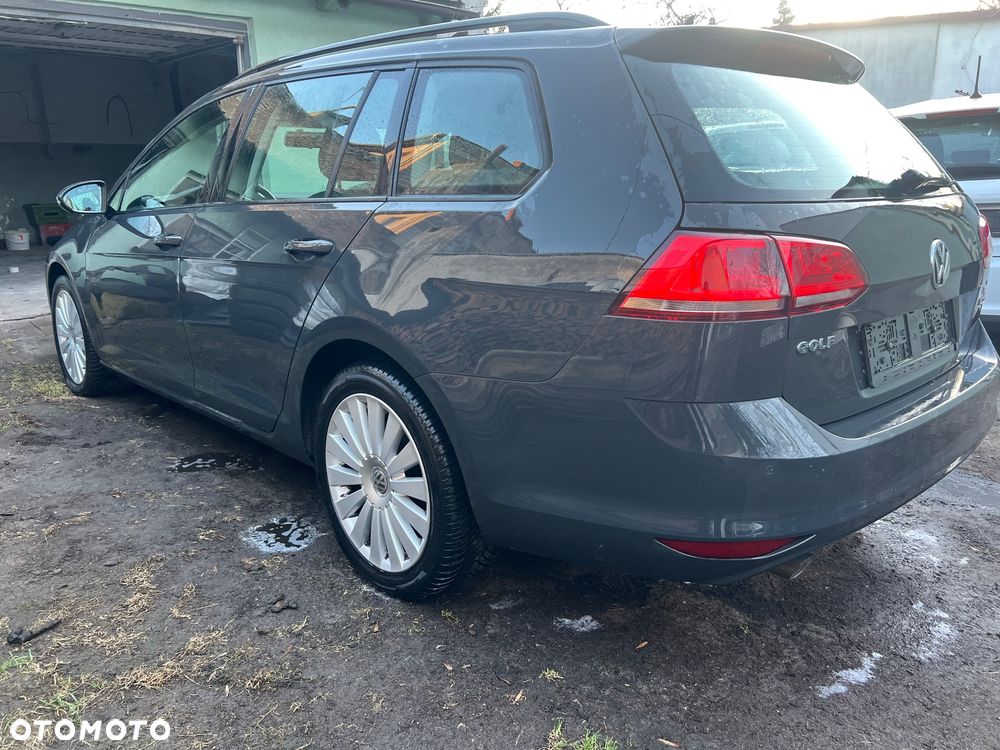 Volkswagen Golf 1.6 TDI BlueMotion Trendline - 3