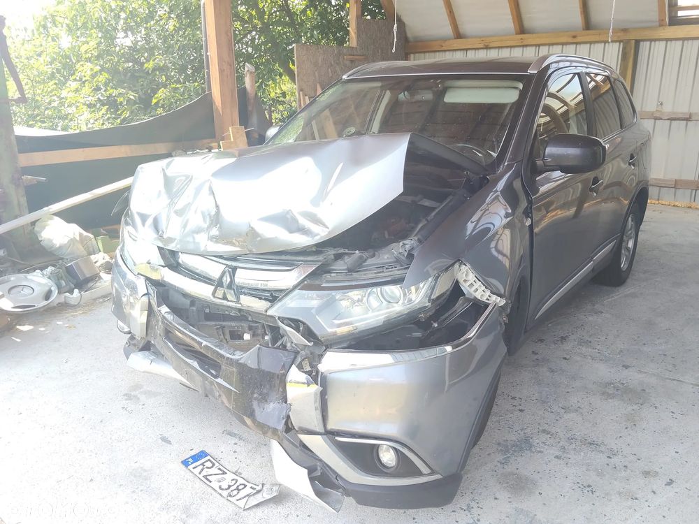Mitsubishi Outlander 2.0 City Style 2WD - 1