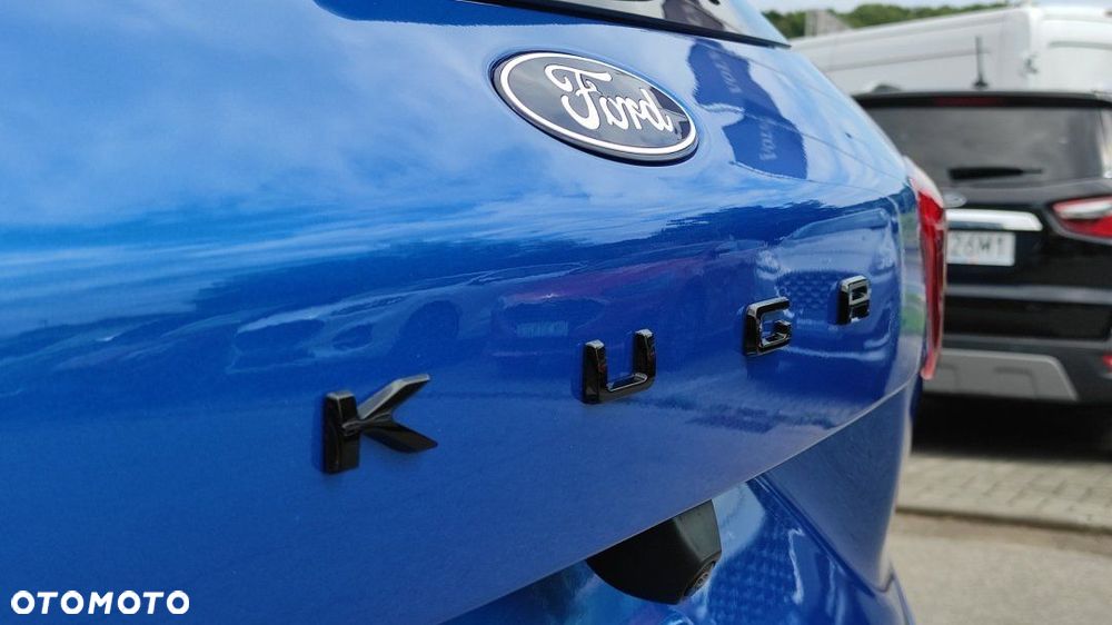 Ford Kuga - 12