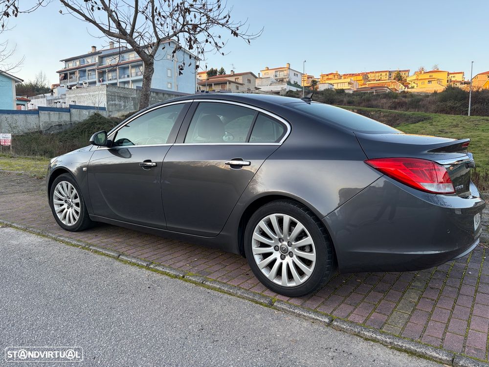 Opel Insignia 2.0 CDTI Cosmo ecoFLEX - 4