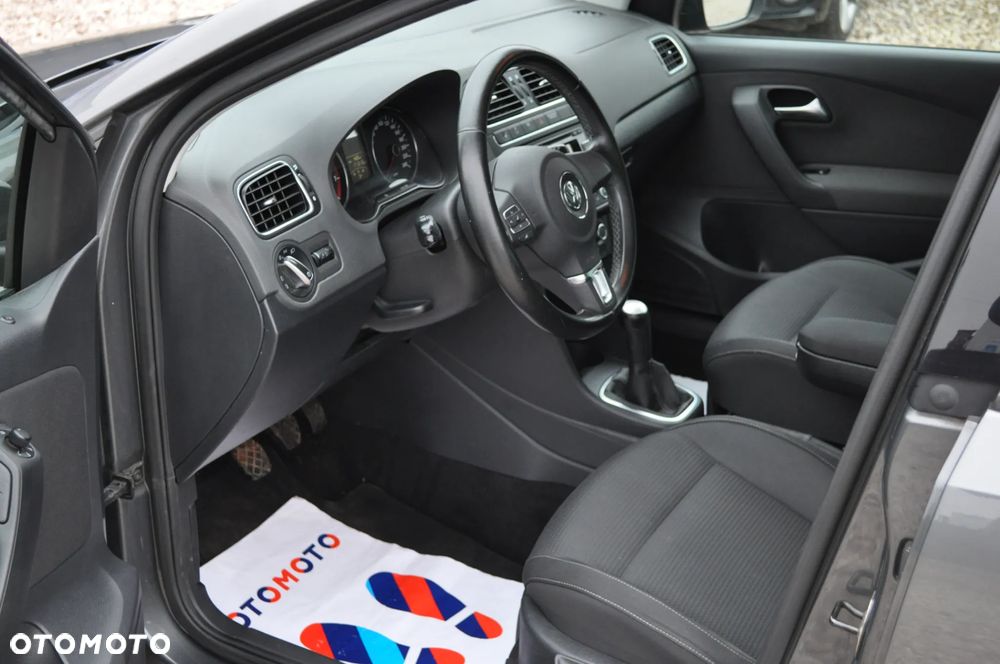 Volkswagen Polo 1.4 Team - 14