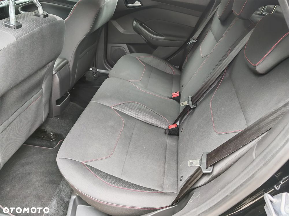 Ford Focus 1.5 EcoBoost ST-Line Black ASS - 39