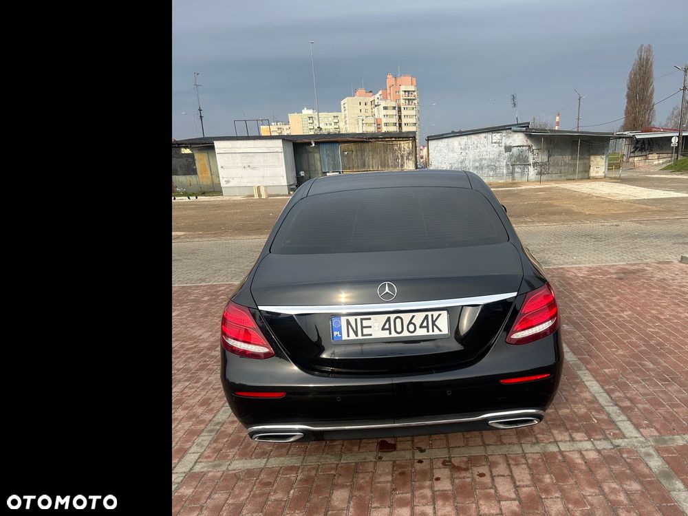 Mercedes-Benz Klasa E 220 d 9G-TRONIC - 3