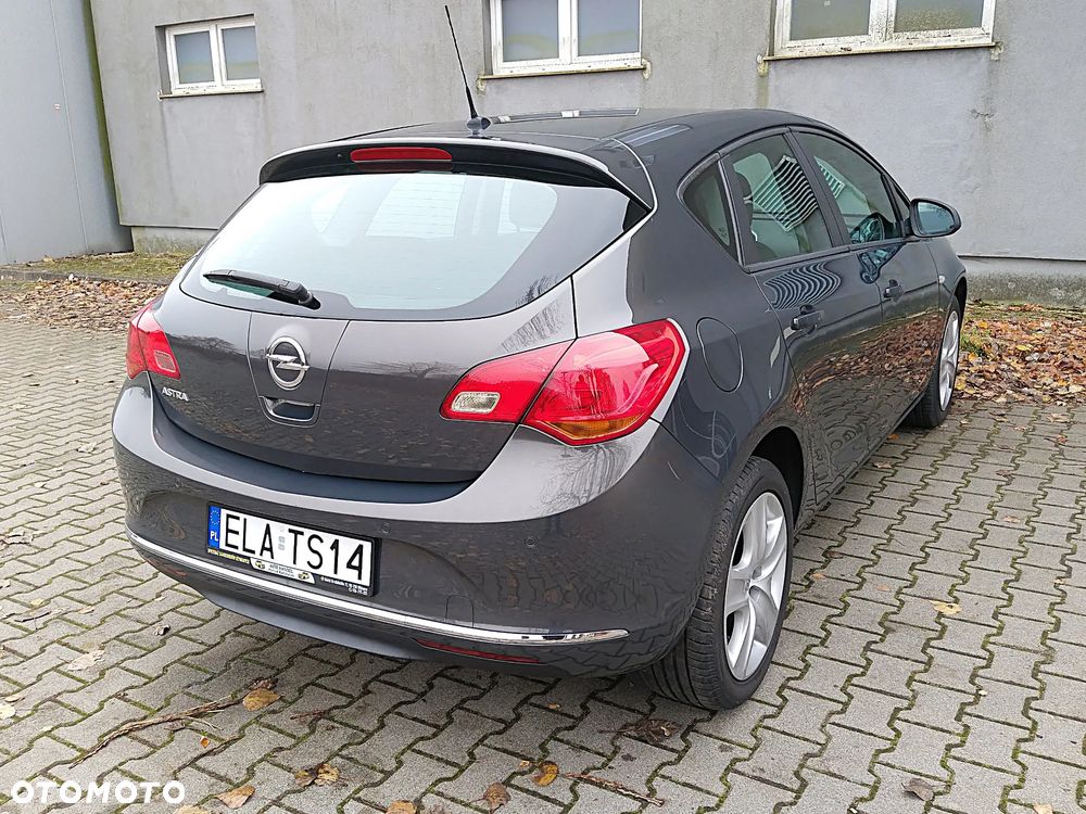 Opel Astra 1.4 Turbo Edition - 5