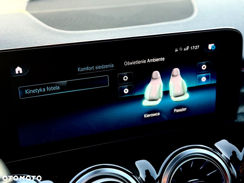 Mercedes-Benz GLB 200 d 8G-DCT AMG Line - 36