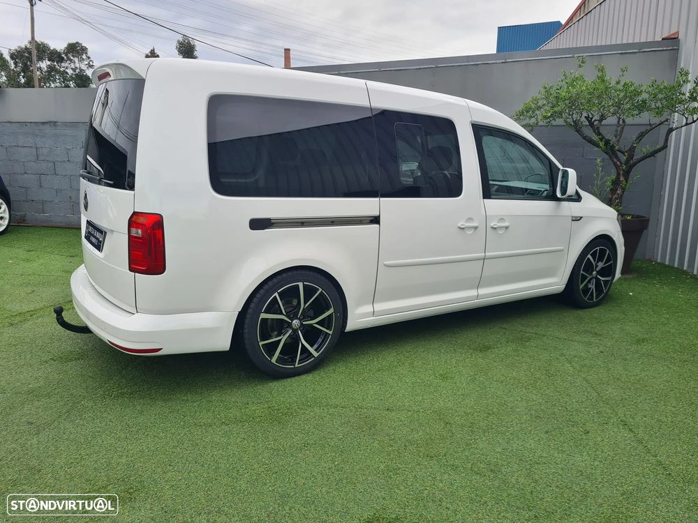 VW Caddy Maxi 2.0 TDI 5 Lugares - 4