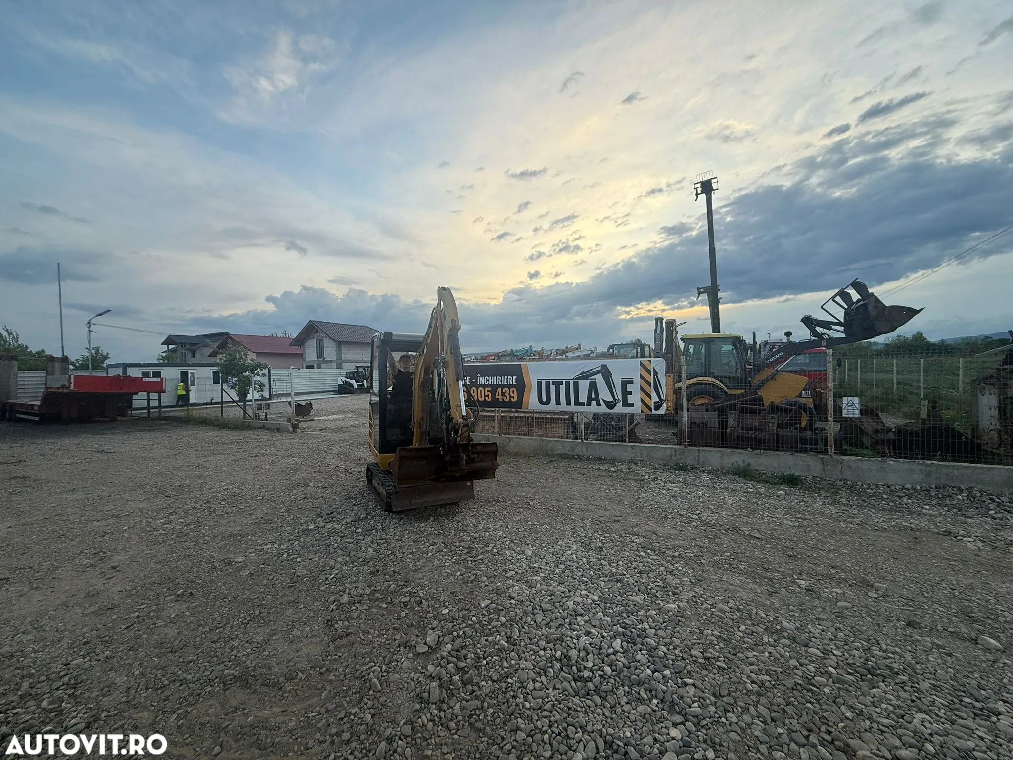 Yanmar SV18 - 10