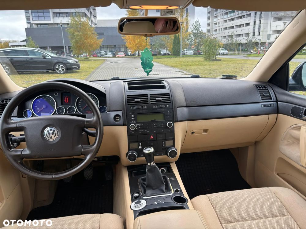 Volkswagen Touareg 2.5 R5 TDI - 9