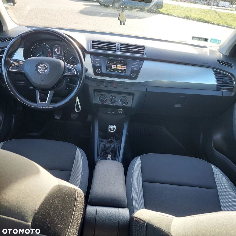 Skoda Fabia 1.2 TSI Ambition - 10