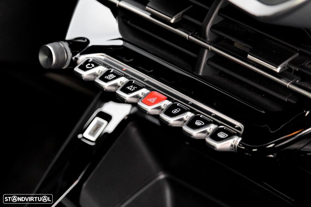 Peugeot e-208 50 kWh Active Pack - 17
